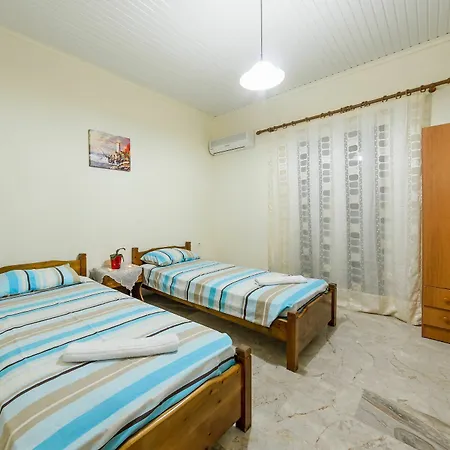 Borsalino Studios&apartments Laganas