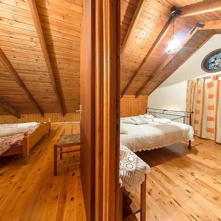 Borsalino Studios&apartments Laganas